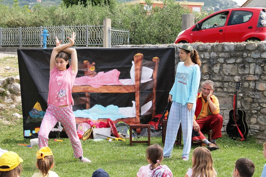igra se nastavlja 14